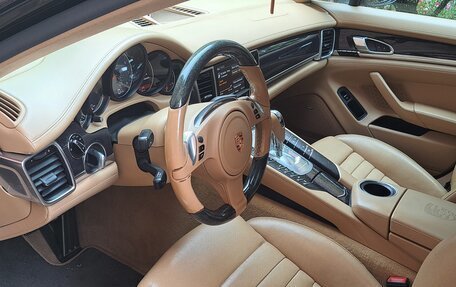 Porsche Panamera II рестайлинг, 2016 год, 4 080 000 рублей, 20 фотография