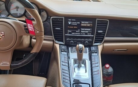 Porsche Panamera II рестайлинг, 2016 год, 4 080 000 рублей, 22 фотография
