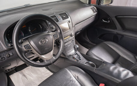 Toyota Avensis III рестайлинг, 2010 год, 1 179 000 рублей, 8 фотография