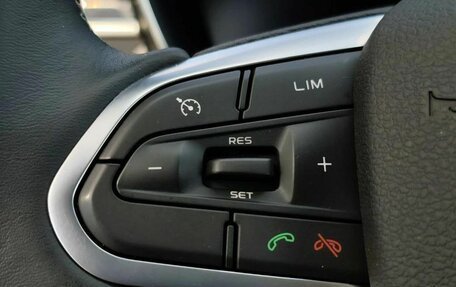 Geely Atlas, 2023 год, 2 130 000 рублей, 10 фотография