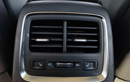 Geely Atlas, 2023 год, 2 130 000 рублей, 20 фотография