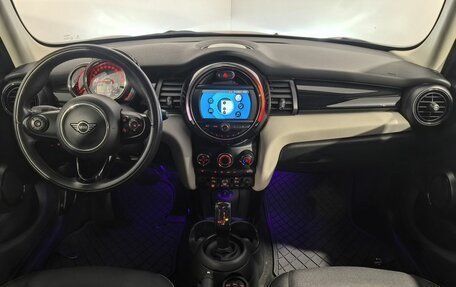 MINI Hatch, 2019 год, 1 500 000 рублей, 11 фотография