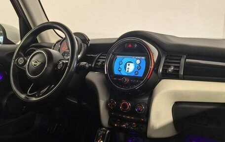 MINI Hatch, 2019 год, 1 500 000 рублей, 20 фотография