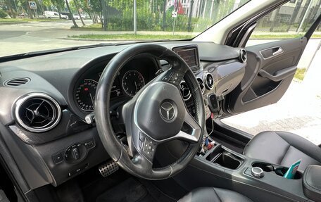 Mercedes-Benz B-Класс, 2014 год, 1 300 000 рублей, 13 фотография