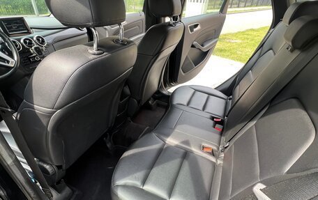 Mercedes-Benz B-Класс, 2014 год, 1 300 000 рублей, 14 фотография