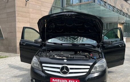 Mercedes-Benz B-Класс, 2014 год, 1 300 000 рублей, 6 фотография