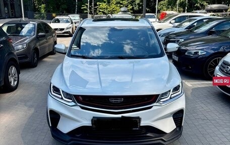 Geely Coolray I, 2022 год, 1 550 000 рублей, 10 фотография