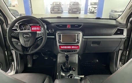JAC T6, 2023 год, 1 649 000 рублей, 16 фотография