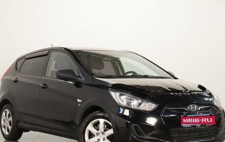 Hyundai Solaris II рестайлинг, 2014 год, 999 000 рублей, 1 фотография