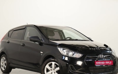 Hyundai Solaris II рестайлинг, 2014 год, 999 000 рублей, 1 фотография