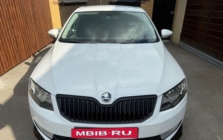 Skoda Octavia, 2014 год, 1 580 000 рублей, 2 фотография