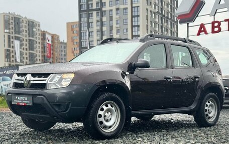 Renault Duster I рестайлинг, 2017 год, 799 000 рублей, 3 фотография