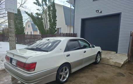 Toyota Crown, 2001 год, 1 050 000 рублей, 6 фотография