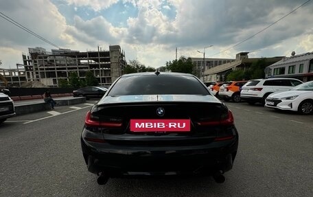 BMW 3 серия, 2019 год, 3 950 000 рублей, 4 фотография