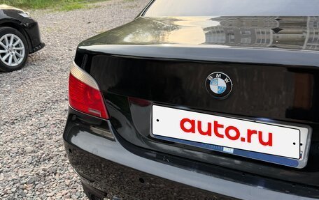 BMW 5 серия, 2004 год, 1 090 000 рублей, 9 фотография