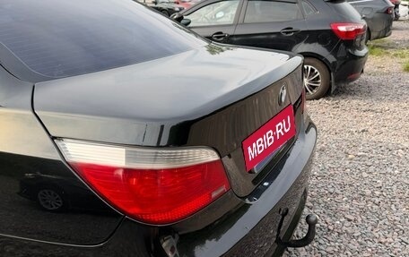 BMW 5 серия, 2004 год, 1 090 000 рублей, 10 фотография