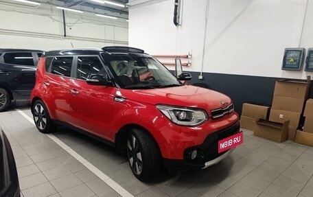 KIA Soul II рестайлинг, 2018 год, 1 850 000 рублей, 3 фотография