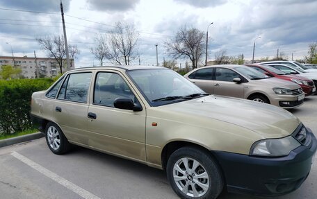 Daewoo Nexia I рестайлинг, 2010 год, 200 000 рублей, 3 фотография