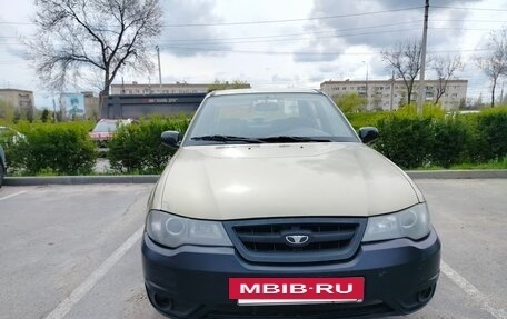 Daewoo Nexia I рестайлинг, 2010 год, 200 000 рублей, 2 фотография