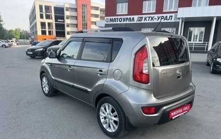KIA Soul I рестайлинг, 2013 год, 799 000 рублей, 7 фотография