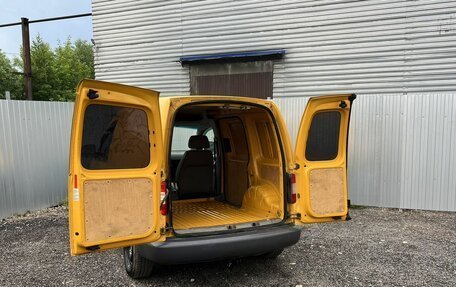 Volkswagen Caddy III рестайлинг, 2006 год, 395 000 рублей, 9 фотография