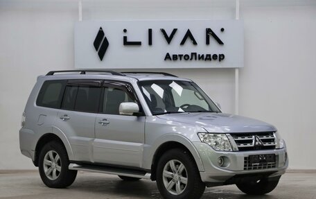 Mitsubishi Pajero IV, 2013 год, 2 045 000 рублей, 1 фотография