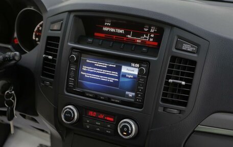 Mitsubishi Pajero IV, 2013 год, 2 045 000 рублей, 7 фотография