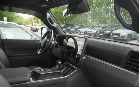 Lexus GX, 2024 год, 12 400 000 рублей, 16 фотография