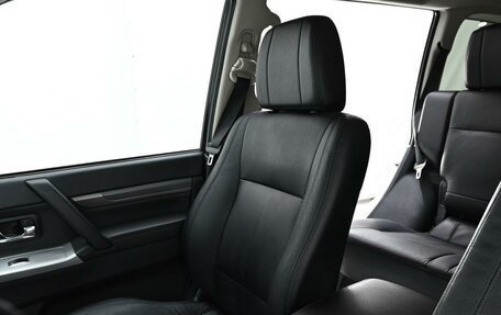 Mitsubishi Pajero IV, 2014 год, 2 195 000 рублей, 15 фотография