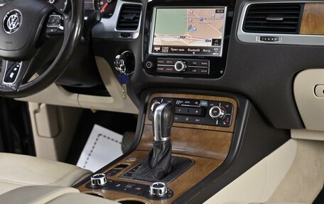 Volkswagen Touareg III, 2014 год, 1 915 000 рублей, 8 фотография