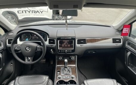 Volkswagen Touareg III, 2012 год, 1 699 000 рублей, 10 фотография
