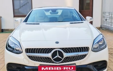 Mercedes-Benz SLC, 2018 год, 4 600 000 рублей, 10 фотография