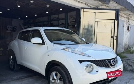 Nissan Juke II, 2011 год, 1 000 000 рублей, 6 фотография