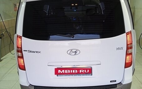 Hyundai Grand Starex Grand Starex I рестайлинг 2, 2013 год, 2 000 000 рублей, 5 фотография