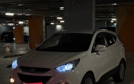 Hyundai ix35 I рестайлинг, 2012 год, 899 999 рублей, 11 фотография