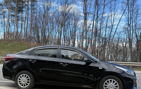 KIA Rio IV, 2018 год, 899 999 рублей, 4 фотография