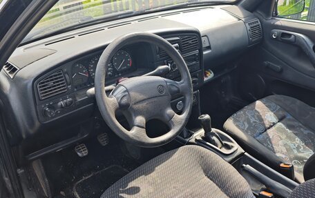 Volkswagen Passat B4, 1996 год, 299 999 рублей, 3 фотография