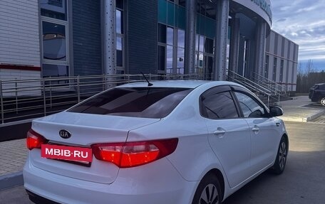 KIA Rio III рестайлинг, 2014 год, 870 000 рублей, 5 фотография