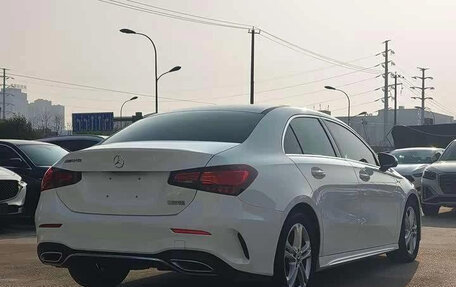 Mercedes-Benz A-Класс, 2023 год, 2 050 000 рублей, 4 фотография