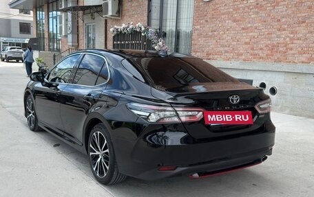 Toyota Camry, 2020 год, 2 560 000 рублей, 3 фотография