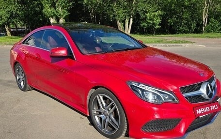 Mercedes-Benz E-Класс, 2015 год, 3 000 000 рублей, 3 фотография