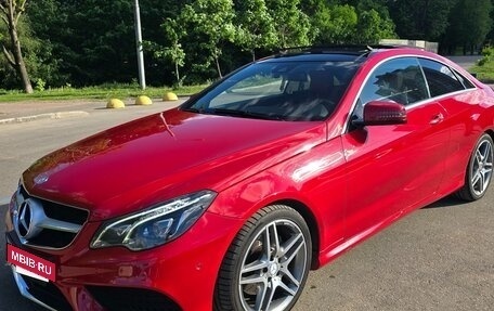 Mercedes-Benz E-Класс, 2015 год, 3 000 000 рублей, 2 фотография