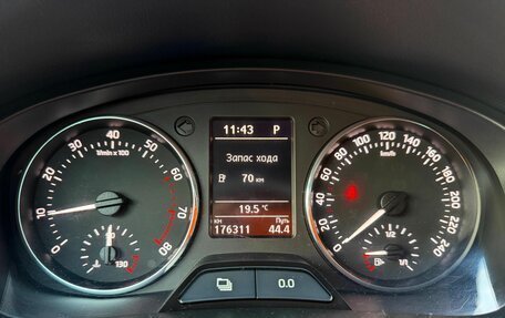 Skoda Rapid I, 2015 год, 1 059 000 рублей, 23 фотография