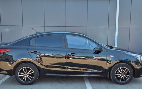 KIA Rio IV, 2022 год, 1 579 000 рублей, 8 фотография