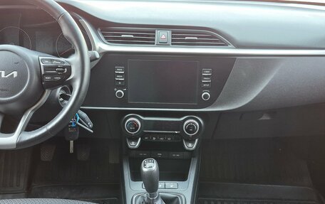 KIA Rio IV, 2022 год, 1 579 000 рублей, 11 фотография