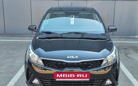 KIA Rio IV, 2022 год, 1 579 000 рублей, 2 фотография