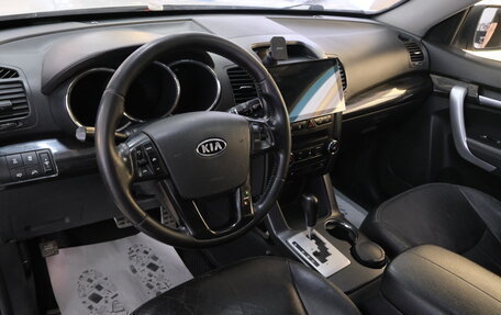 KIA Sorento II рестайлинг, 2011 год, 1 619 000 рублей, 11 фотография