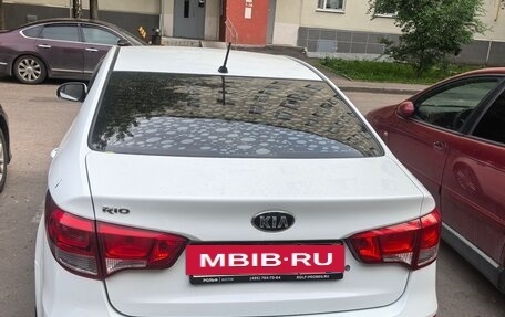 KIA Rio III рестайлинг, 2016 год, 1 000 000 рублей, 2 фотография