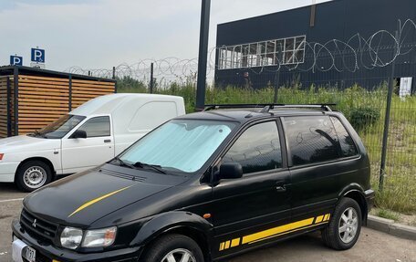 Mitsubishi Space Runner II, 1995 год, 4 фотография