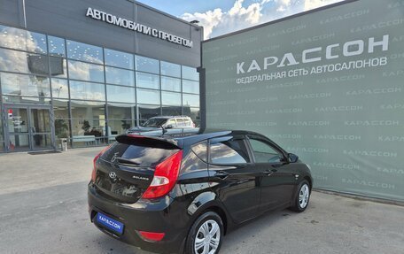 Hyundai Solaris II рестайлинг, 2011 год, 670 000 рублей, 2 фотография
